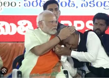 Krishna Madiga gets emotional; PM consoles MRPS leader