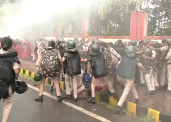 Anganwadi workers protest in Patna