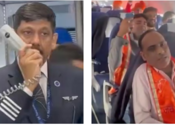 Passengers on their first flight to Ayodhya Dham (X)