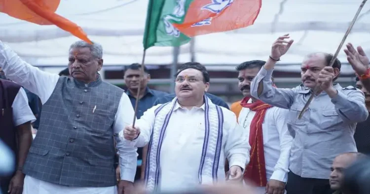 BJP President JP Nadda flagging off the Parivartan Yatra from Jashpur