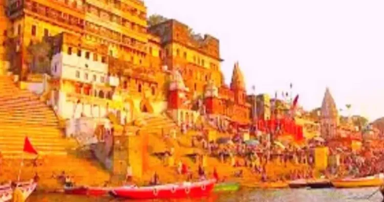 Kashi along with the banks of Ganga river
