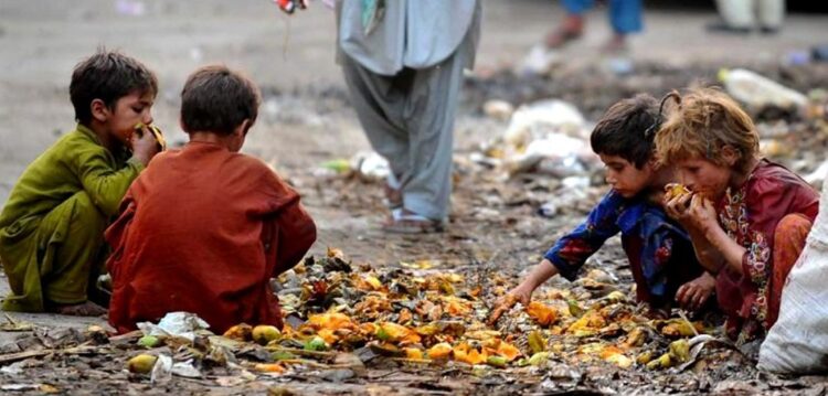 Representative Image: Poverty in Pakistan