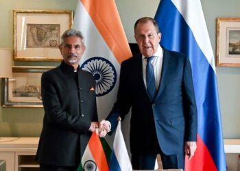 Left: Subramaniam Jaishankar (India), Right: Sergey Lavrov (Russia)