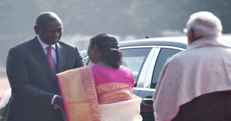 Kenyan President William Samoei Ruto welcomed by President Droupadi Murmu and Prime Minister Narendra Modi