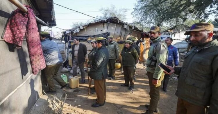 Jammu & Kashmir police carrying searches at a Rohingya colony in Bathindi area of Jammu