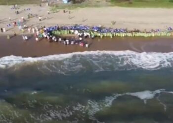 Visuals of fisherfolk and locals paying homage to victims in Cuddalore district, Tamil Nadu