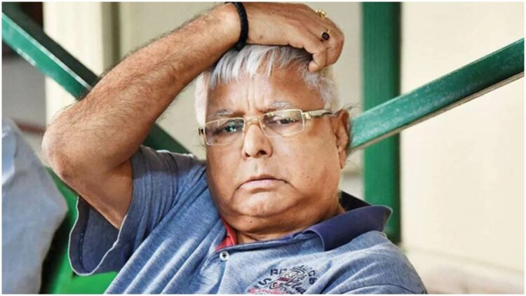 Government official assaulted in Bihar: Accused called himself Lalu Yadav's grandson (Picture Credit: Dainik Jagran)