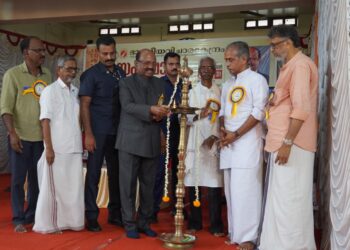 C.V. Anandabose and J. Nandakumar light the traditional lamp. Dr. K.C. Sudheerbabu, Dr. C.V. Jayamani and R. Sanjayan (Organiser)