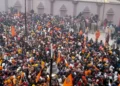 Devotees throng at Ayodhya's Ram Mandir