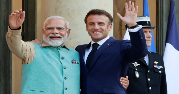 Prime Minister Narendra Modi with French President Emmanuel Macron
