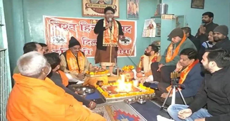 Vishva Hindu Parishad leader Vinod Bansal performs yagna