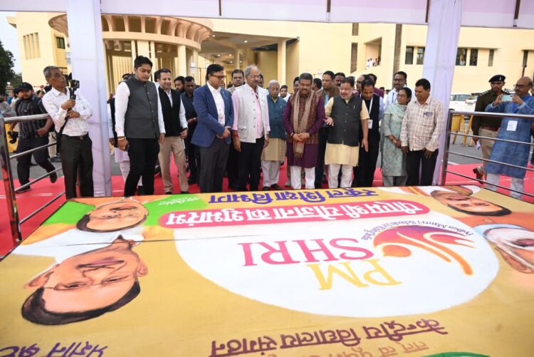 Union Minister Dharmendra Pradhan and other during launch of Pm Shri scheme at Chhattisgarh's capital Raipur