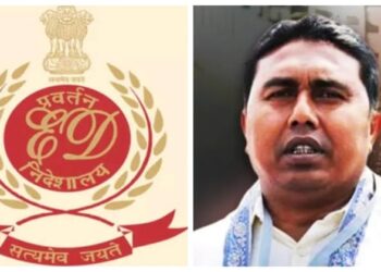 TMC leader Sheikh Shahjahan (Right)