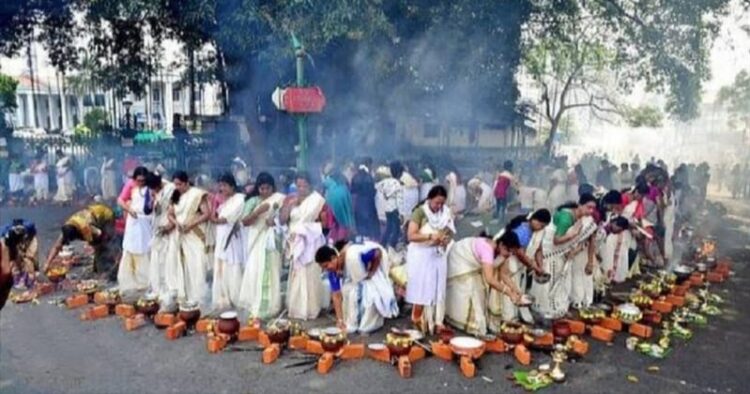 Women offering Pongala
