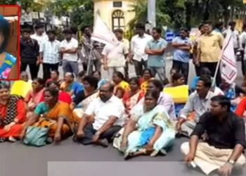 People protest against the brutal murder of a nine year-old girl in Puducherry