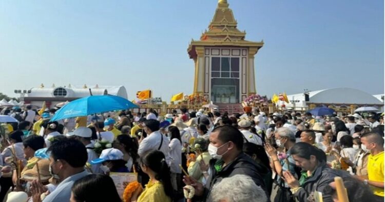 People visit Sanam Luang to pray before holy relics of Lord Buddha and his disciples (Image Credit: X/@IndiainThailand).