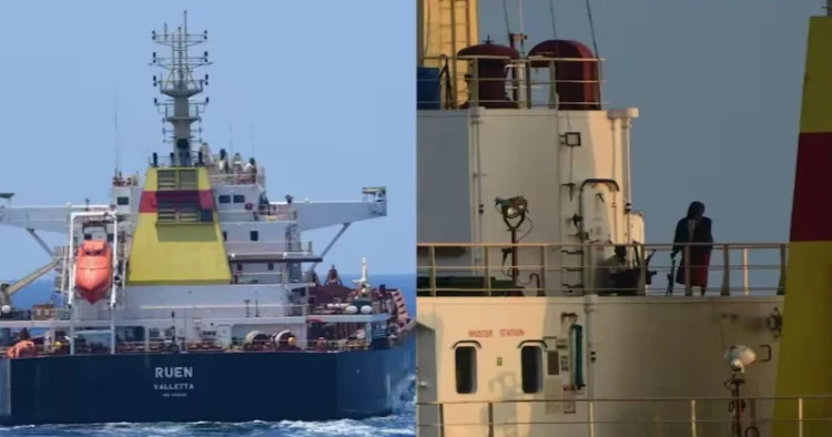 Navy warship intercepts ex-MV Ruen, thwarting Somali pirate hijack attempt in the Indian Ocean. (Image: Indian Navy)