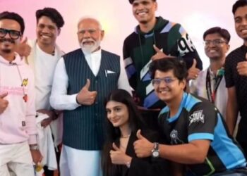 Prime Minister Narendra Modi interaacts with the top Gamers