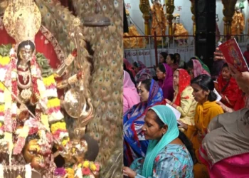 Devotees in large numbers thronged mandirs across, India offering prayers on the first day of Chaitra Navaratri