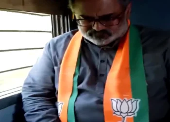 Union Minister and BJP candidate from Thiruvananthapuram, Rajeev Chandrasekhar on campaign journey in train from Parassala to Thiruvananthapuram Central