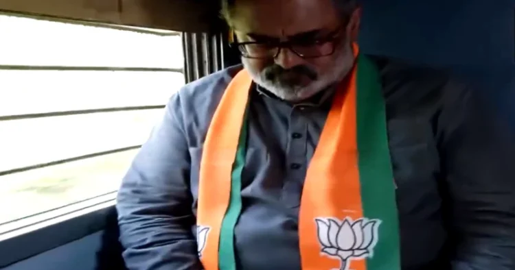 Union Minister and BJP candidate from Thiruvananthapuram, Rajeev Chandrasekhar on campaign journey in train from Parassala to Thiruvananthapuram Central