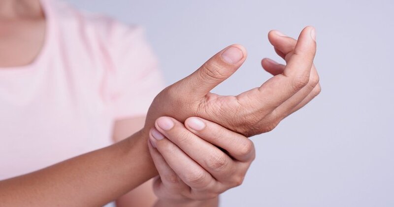 Here Is Why Some People With Rheumatoid Arthritis Have Pain Without 