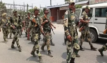 Image for representational purpose only, File Photo of Security Forces during flag march