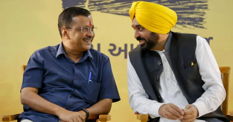 Delhi CM Arvind Kejriwal with Punjab CM Bhagwant Mann (Image Source: Deccan herald)