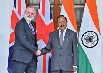 Left: NSA Tim Barrow (UK), Right: NSA Ajit Doval (India)