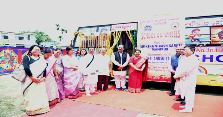 Sushri Anusuiya Uikey inaugurated the pioneering "School on Wheels" initiative at the Bal Vidya Mandir Complex