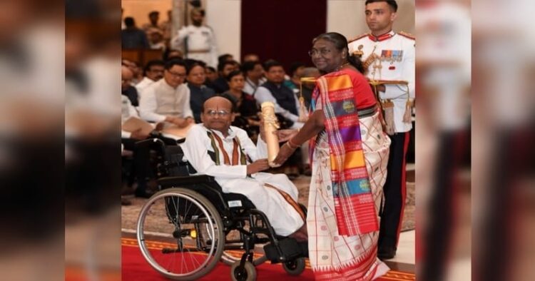 President Droupadi Murmu presents Padma Shri to Professor MK Sridhar