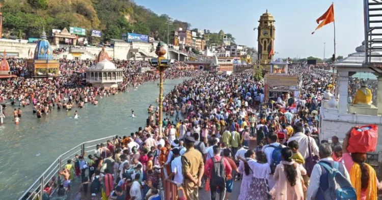 Devotees celebrate Ganga Dussehra