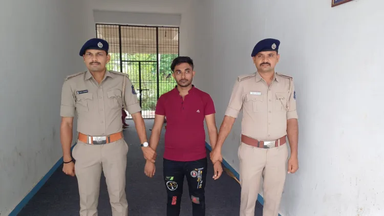 Arrested Bangladeshi national who used fake ID with Hindu name to live in India (Source: X)