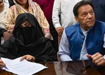 (Left)Bushra Bibi (Right) Imran Khan
