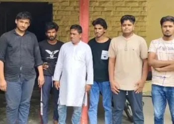 Arrested accused in police custody (Image Source: X)