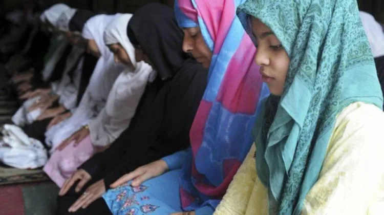 A representative image of women offering namaz (Source: Deccan Chronicle)