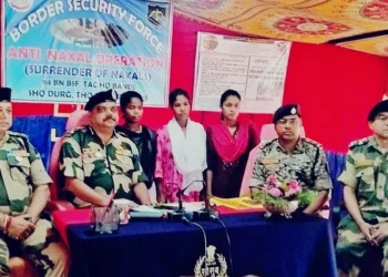 Female cadres along with the officials during surrender, Image Source BSF Chhattisgarh