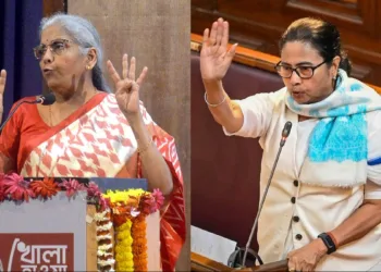 Nirmala Sitharaman (L) and Mamata Banerjee (R) (Image Source: India Today)