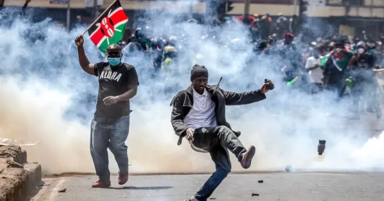 Multiple deaths reported as police clash with anti-tax protesters in Kenya (Source: ABC News)