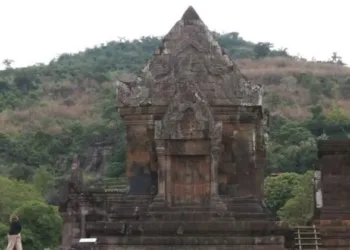 Vat Phou temple complex in Laos