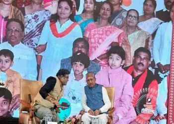 (Left) Hitesh Shankar, Editor of Panchjanya (Right) Chhattisgarh CM Vishnu Deo Sai