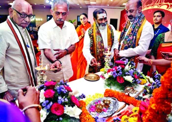 (Right  to  Left) Bandi Sanjay,Union Minister of State in the Ministry of Home Affairs,  Brahmasri Samavedam Shanmukha Sarma, founder of Rishipeetham, Shri J Nandakumar, National Convenor of Pragna Pravah Dr T Hanuman Chowdary, Chairman of Pragna Bharati  participating in Deep Prajwalan at LokManth Bhagyanagar 2024