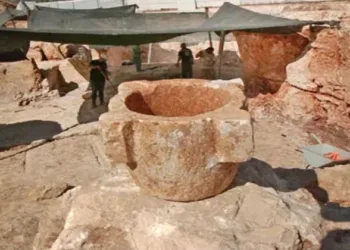 A stone receptacle at a Second Temple-period quarry discovered in northern Jerusalem