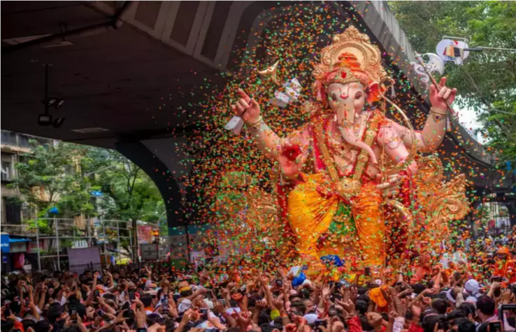 Visuals from Ganesh Utsav (a representative image)