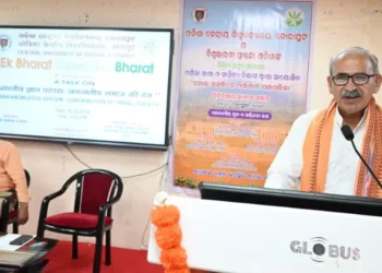 Girish Kuber, a prominent tribal and forest rights activist from Vanavasi Kalyan Ashram, during his special talk on the Indian Knowledge System: Contribution of Tribal Society’