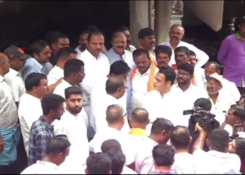 BJP's fact finding team visits riot hit Nagamangala