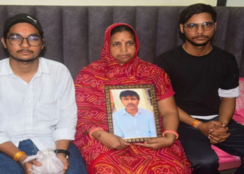 Family members of Kanhaliya Lal who was brutally killed by the Islamists