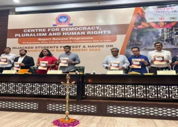 (From L to R) Left to third Prerna Malhotra, Deep Halder, Swapan Dasgupta, Abhijit Majumder, Sameer Panda at the release of report on persecution of Bangladeshi Hindus