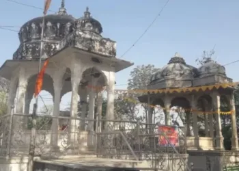 120-year-old temple freed from illegal occupation in Amethi (Photo: Aaj Tak)