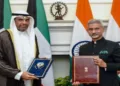 (Left) Kuwait's Foreign Minister Abdullah Ali Al Yahya (Right) Bharat's Foreign Minister S Jaishankar